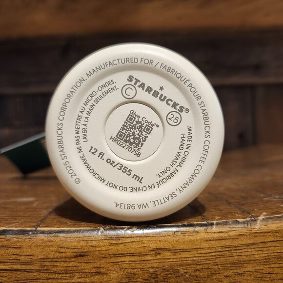 Starbucks x Hello Kitty Holiday 2025 Stainless Steel Tumbler 12 oz Hot Cold - Picture 8 of 8